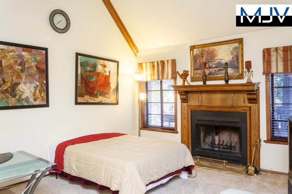 Chateau Bernina Lake Arrowhead Exterior foto